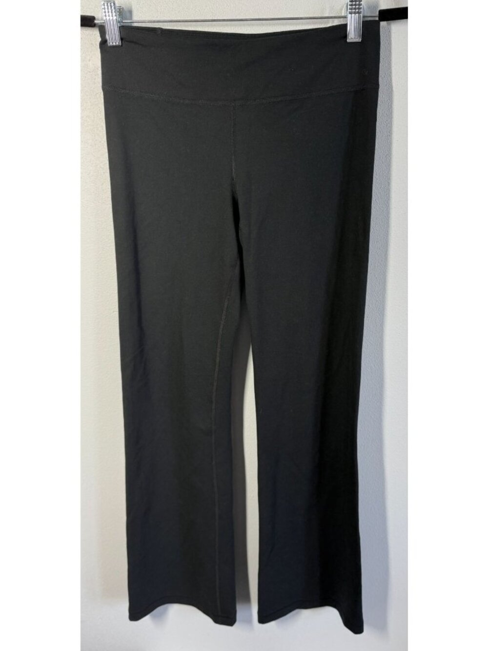 Under Armour Womens Small Wide Leg Legging Black Yoga Stretch Pull On Activewear